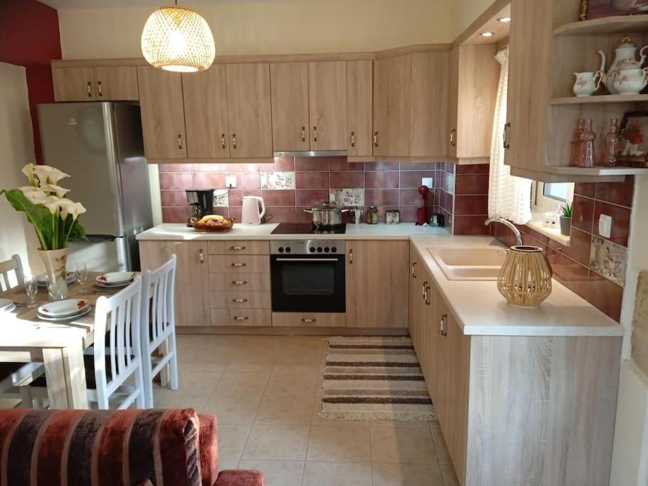 Tatil Evi Thea's Aryiroúpolis